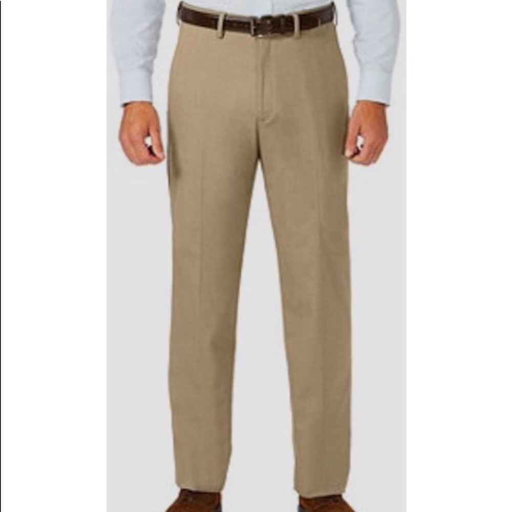 NWT Mens HAGGAR Khakis